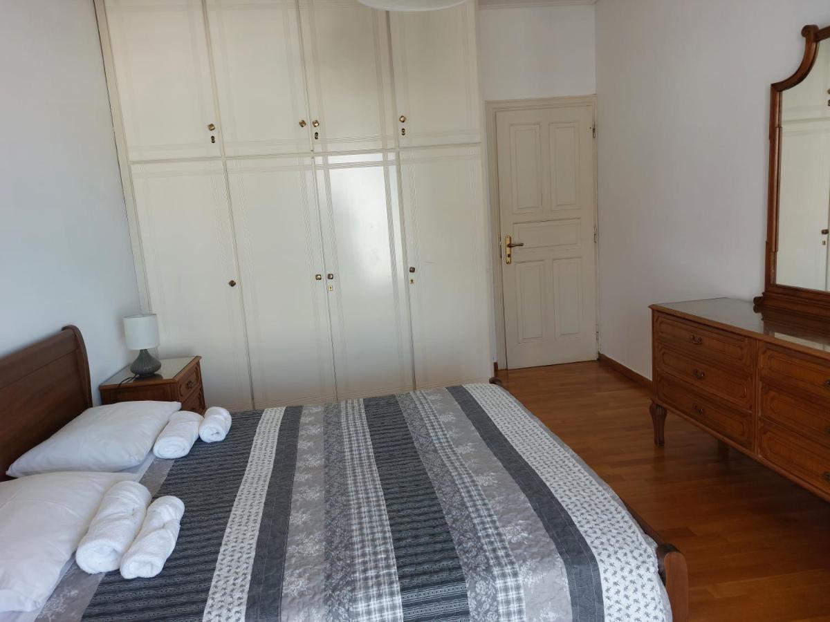 Sea View,Big And Comfortable Appartment In Voula Atenas Exterior foto