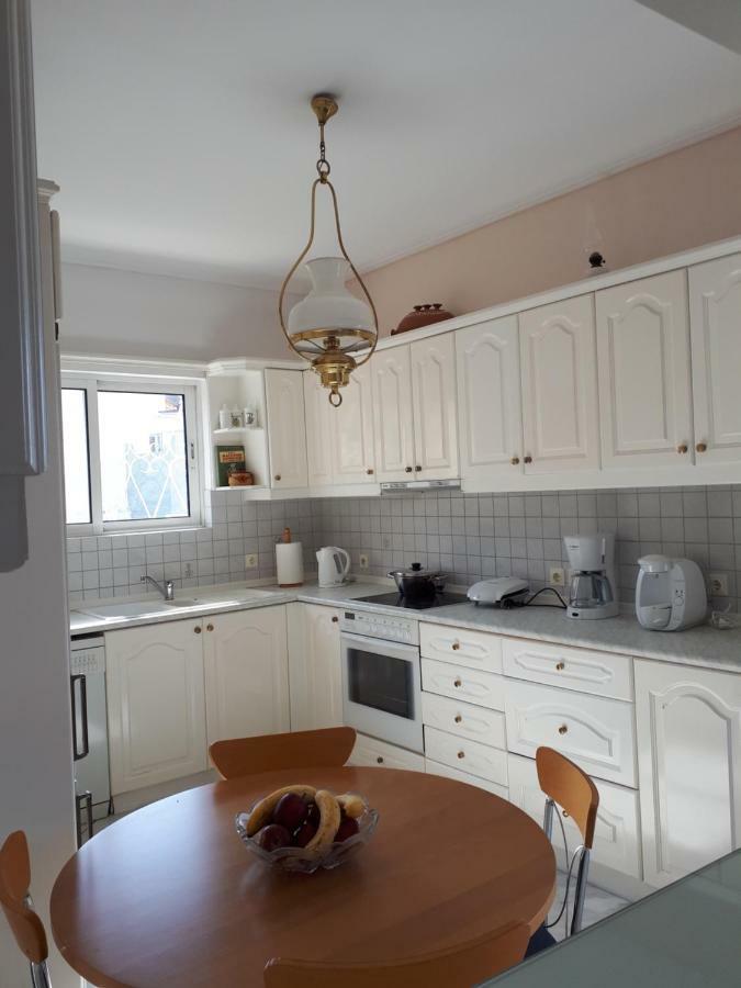 Sea View,Big And Comfortable Appartment In Voula Atenas Exterior foto